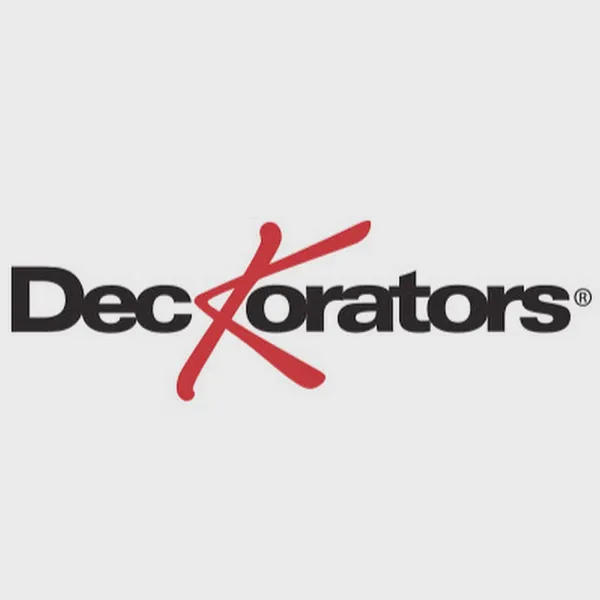 Logo for deckorators.com
